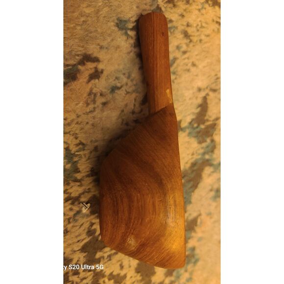 Teak Wood Scoop Made in Thailand - Picture 4 of 6